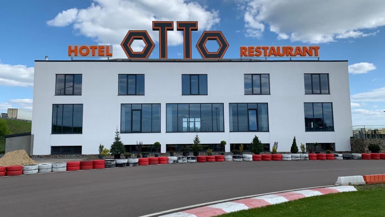 Otto Hotel-Restaurant 罗夫诺 外观 照片